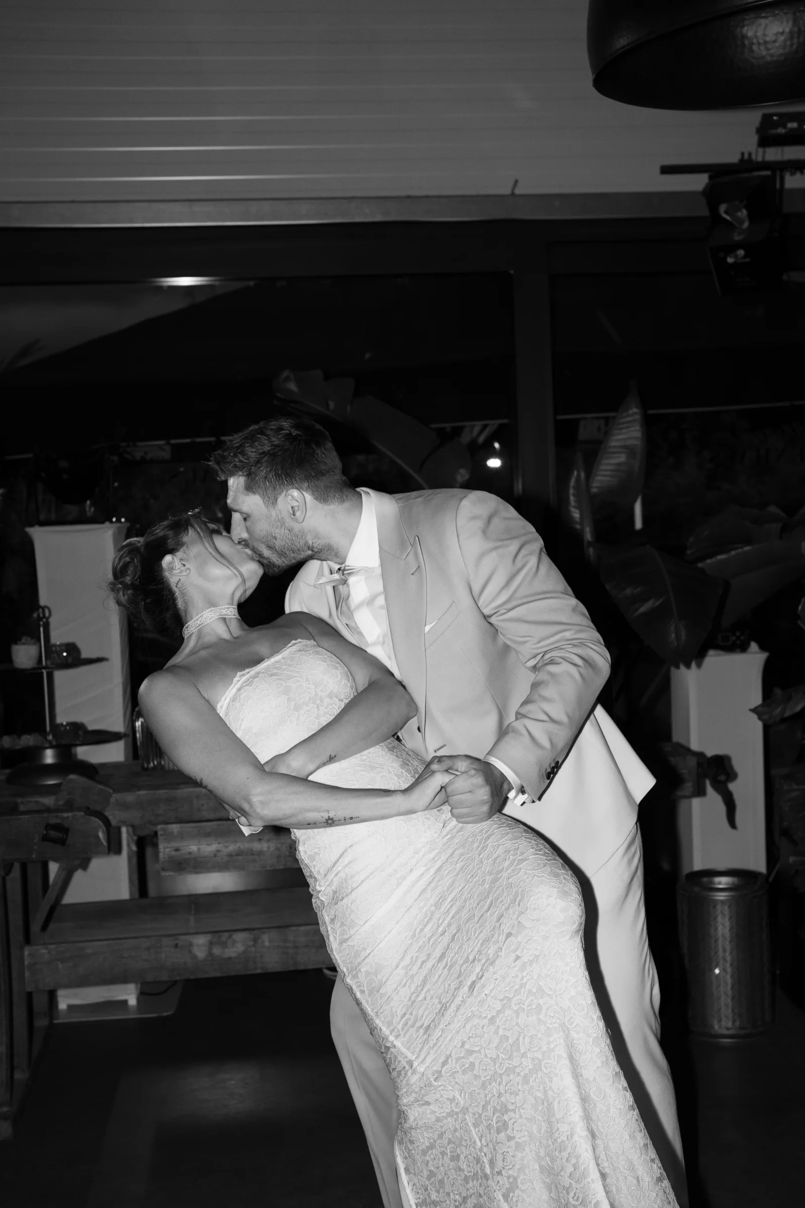 Anschneiden der Hochzeitstorte